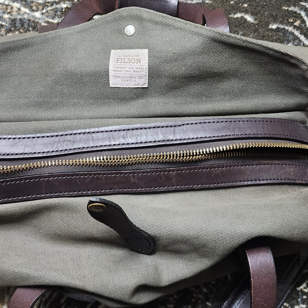 Filson Small Rugged Twill Duffle Bag